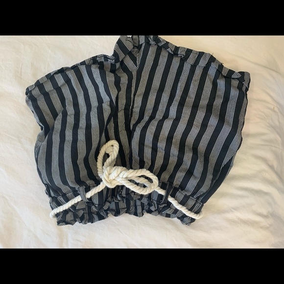 FOREVER 21 shorts - Picture 5 of 5